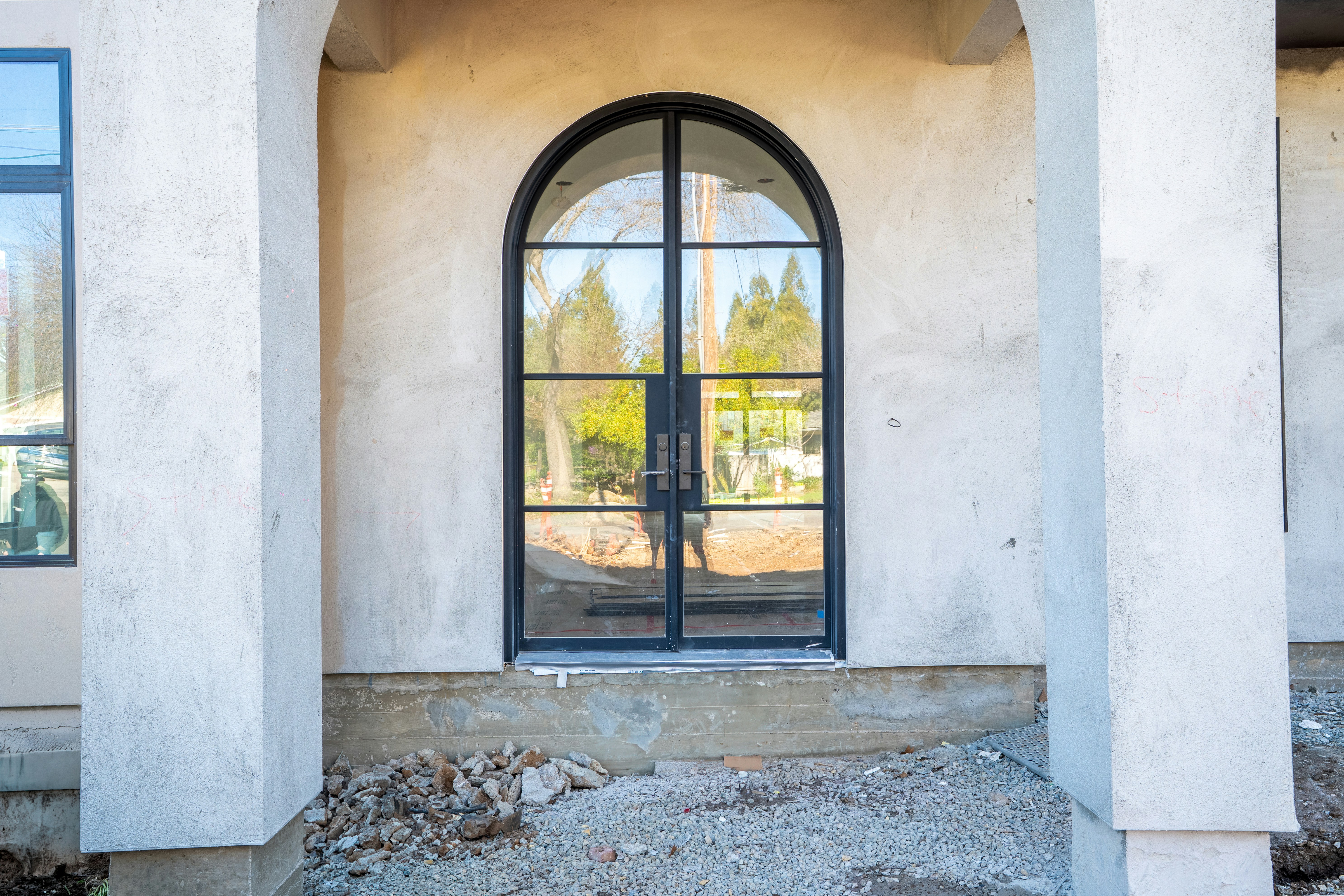 Arched entry, architectural detail